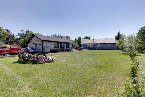 280166 Twp Rd 240, Chestermere, AB - Outdoor