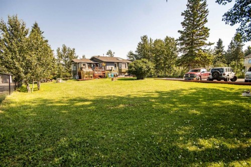 550 4 Avenue Sw, Sundre, AB - Outdoor With Deck Patio Veranda