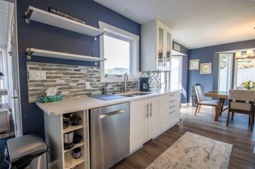 550 4 Avenue Sw, Sundre, AB - Indoor