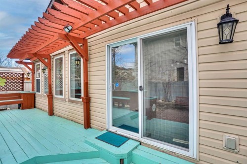 89 Everoak Drive Sw, Calgary, AB - Outdoor With Deck Patio Veranda With Exterior