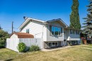 4 Arlington Bay Ne, Calgary, AB  - Outdoor 