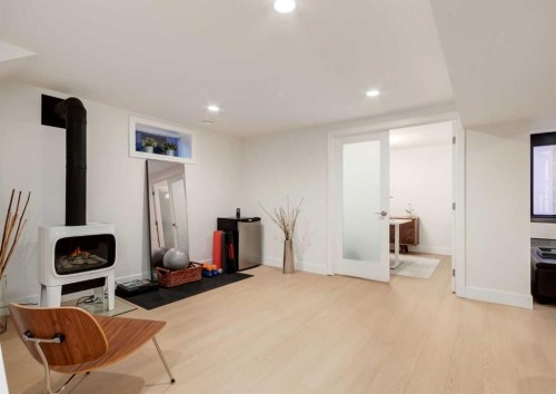 20 Gainsborough Drive Sw, Calgary, AB - Indoor