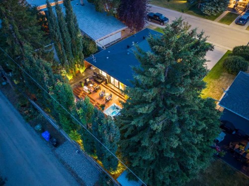 20 Gainsborough Drive Sw, Calgary, AB - Outdoor With View
