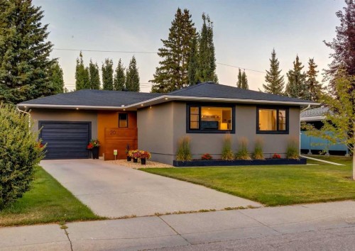 20 Gainsborough Drive Sw, Calgary, AB - Outdoor