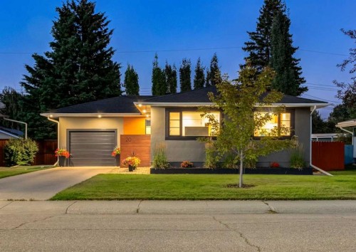 20 Gainsborough Drive Sw, Calgary, AB - Outdoor