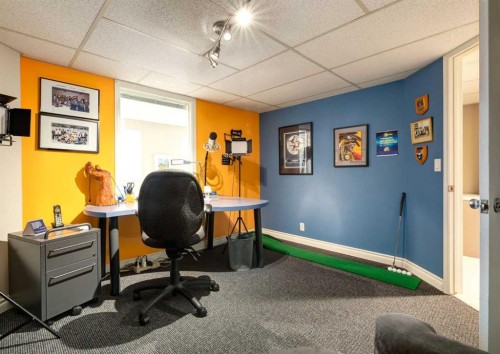 111 Hawksbrow Drive Nw, Calgary, AB - Indoor Photo Showing Other Room