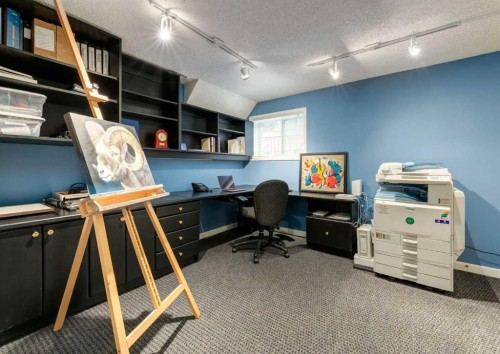 111 Hawksbrow Drive Nw, Calgary, AB - Indoor