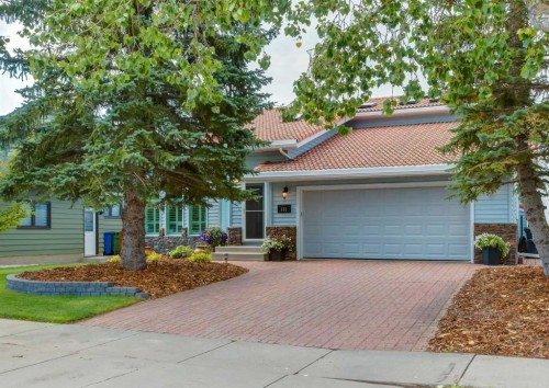111 Hawksbrow Drive Nw, Calgary, AB - Outdoor