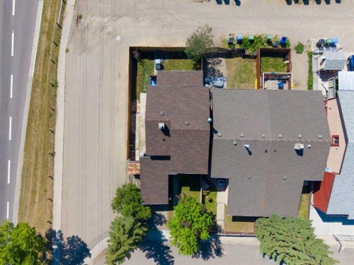 56 Pinecliff Close Ne, Calgary, AB - Outdoor