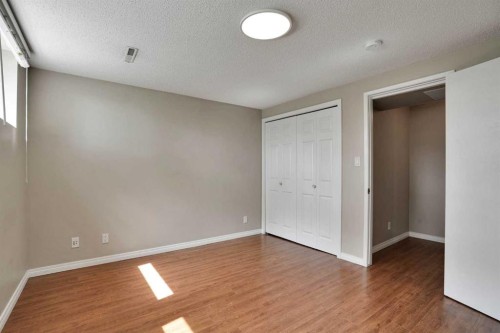 5748 Dalmead Crescent Nw, Calgary, AB - Indoor Photo Showing Other Room