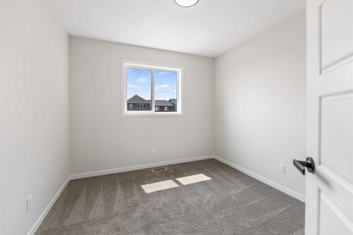 247 Lucas Gate Nw, Calgary, AB - Indoor Photo Showing Other Room