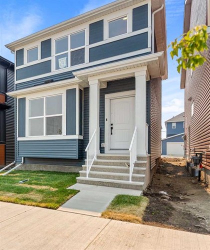 247 Lucas Gate Nw, Calgary, AB - Outdoor
