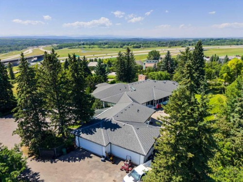 187 Slopeview Drive Sw, Calgary, AB - Outdoor With View