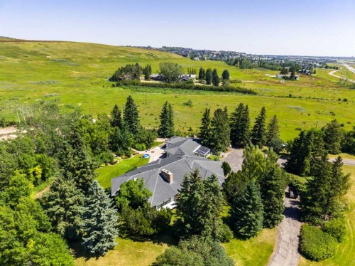 187 Slopeview Drive Sw, Calgary, AB - Outdoor With View