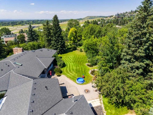 187 Slopeview Drive Sw, Calgary, AB - Outdoor With View