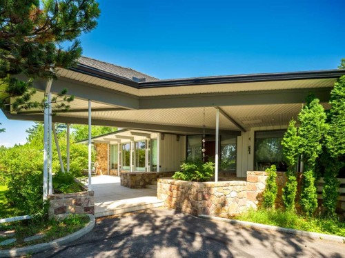 187 Slopeview Drive Sw, Calgary, AB - Outdoor