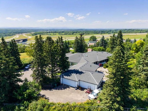187 Slopeview Drive Sw, Calgary, AB - Outdoor With View