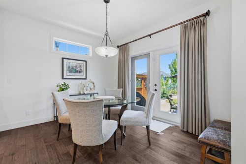 8 Cimarron Estates Gate, Okotoks, AB - Indoor Photo Showing Dining Room