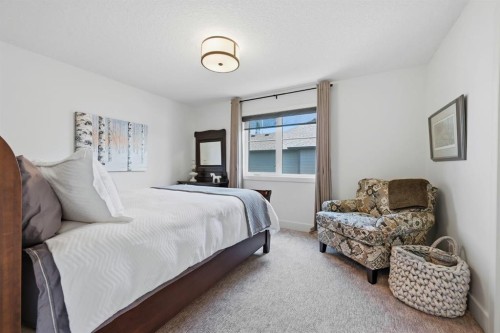 8 Cimarron Estates Gate, Okotoks, AB - Indoor Photo Showing Bedroom