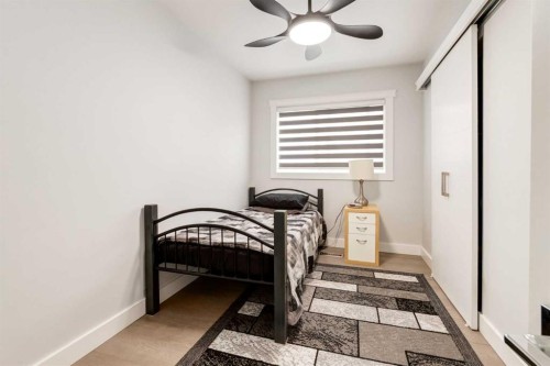 23 Sussex Crescent Sw, Calgary, AB - Indoor