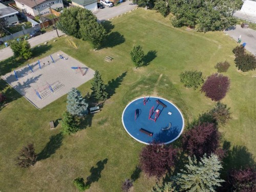 23 Sussex Crescent Sw, Calgary, AB - Outdoor With View