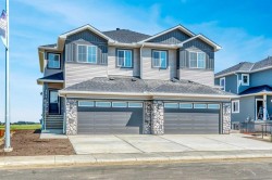 154 Lakewood Crescent Strathmore, AB T1P 2K2