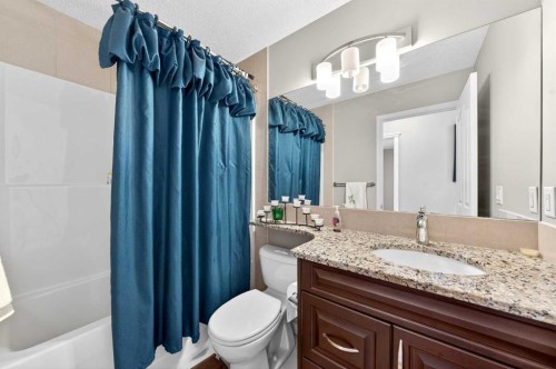 27 Panatella Row Nw, Calgary, AB - Indoor Photo Showing Bathroom