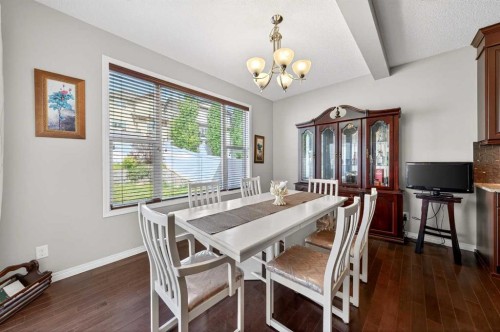 27 Panatella Row Nw, Calgary, AB - Indoor Photo Showing Dining Room