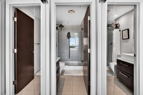 402-10 Shawnee Hill Sw, Calgary, AB -  Photo Showing Other Room