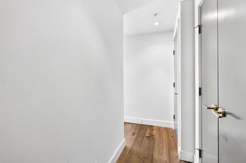 402-10 Shawnee Hill Sw, Calgary, AB - Indoor Photo Showing Other Room
