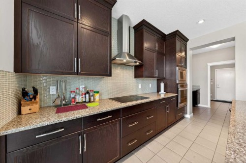 86 Nolanshire Crescent Nw, Calgary, AB - Indoor Photo Showing Kitchen
