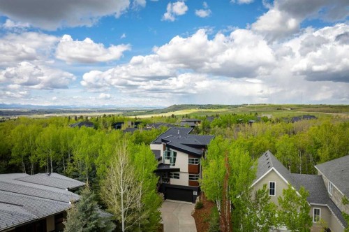 25 Posthill Drive Sw, Calgary, AB 
