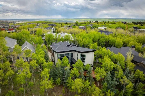25 Posthill Drive Sw, Calgary, AB 