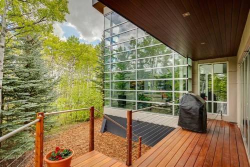 25 Posthill Drive Sw, Calgary, AB 