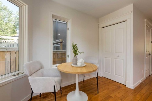 2218 3 Avenue Nw, Calgary, AB - Indoor Photo Showing Dining Room