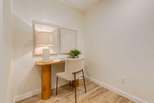 2218 3 Avenue Nw, Calgary, AB - Indoor Photo Showing Office