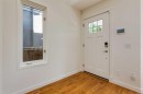 2218 3 Avenue Nw, Calgary, AB  - Indoor Photo Showing Other Room 