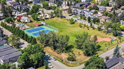 440 53 Avenue Sw, Calgary, AB - Outdoor With View