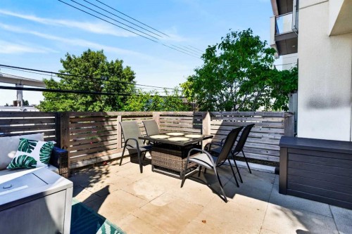103-1920 11 Avenue Sw, Calgary, AB - Outdoor
