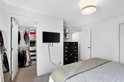 103-1920 11 Avenue Sw, Calgary, AB - Indoor Photo Showing Bedroom
