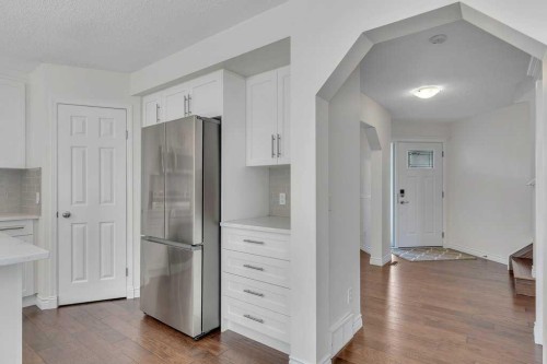 96 Valley Brook Circle Nw, Calgary, AB 
