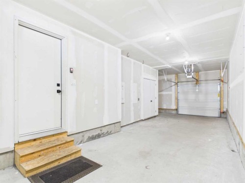 2478 210 Avenue Se, Calgary, AB - Indoor Photo Showing Garage