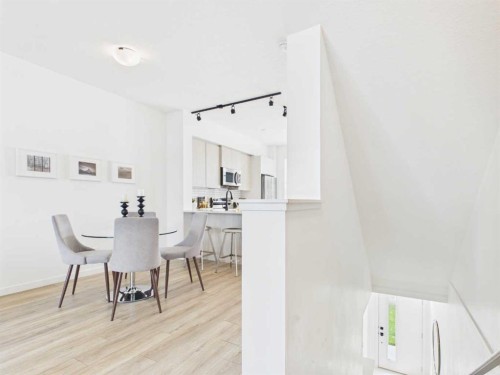 2478 210 Avenue Se, Calgary, AB - Indoor Photo Showing Dining Room