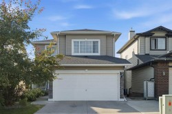 541 Citadel Meadow Bay NW Calgary, AB T3G 4Y9