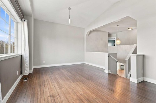 541 Citadel Meadow Bay Nw, Calgary, AB - Indoor Photo Showing Other Room