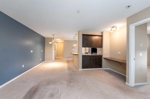 1213-4 Kingsland Close Se, Airdrie, AB - Indoor