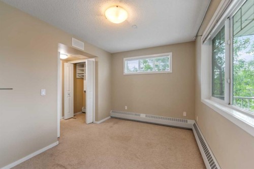 1213-4 Kingsland Close Se, Airdrie, AB - Indoor Photo Showing Other Room