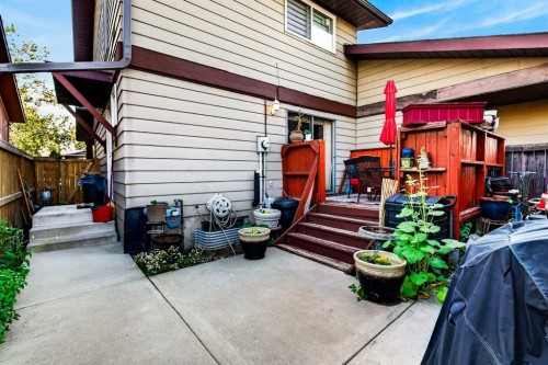 4726 44 Avenue Ne, Calgary, AB - Outdoor With Deck Patio Veranda With Exterior