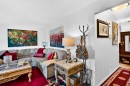 4726 44 Avenue Ne, Calgary, AB  - Indoor Photo Showing Living Room 