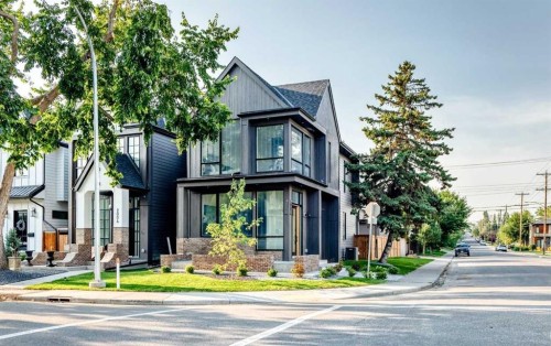 2002 44 Avenue Sw, Calgary, AB - Outdoor With Facade